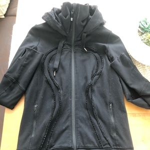 Lululemon Black Ruffle Trim Stride Jacket
